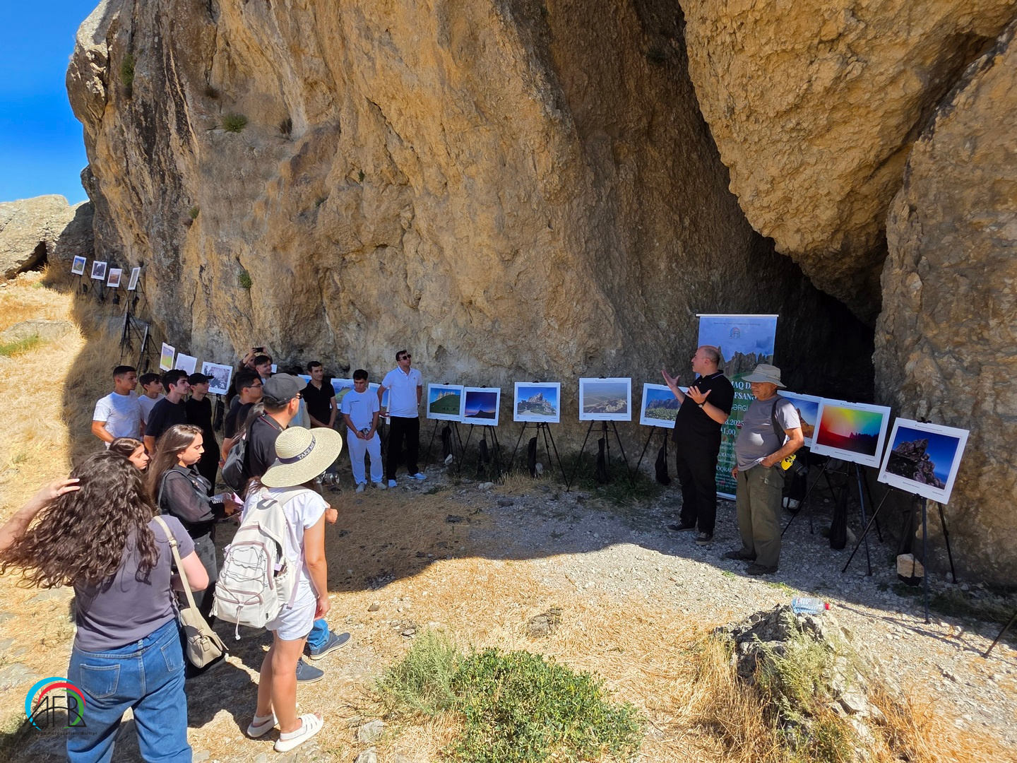 “Beşbarmaq dağı – təbiətin əfsanəsi” adlı fotosərgi keçirildi